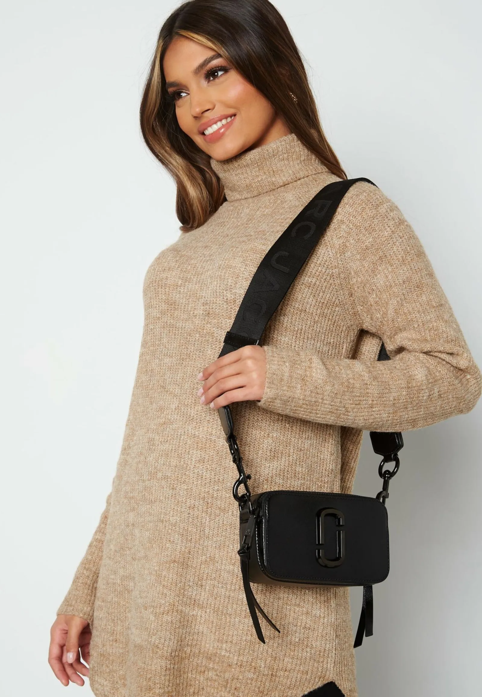 Marc Jacobs Aidon Nahan Laukut|Juhlalaukut*The Snapshot