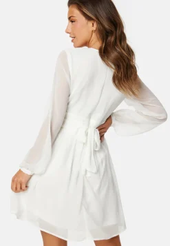 Bubbleroom Occasion Kesämekot|Minimekot*Tie Back L/S Chiffon Dress