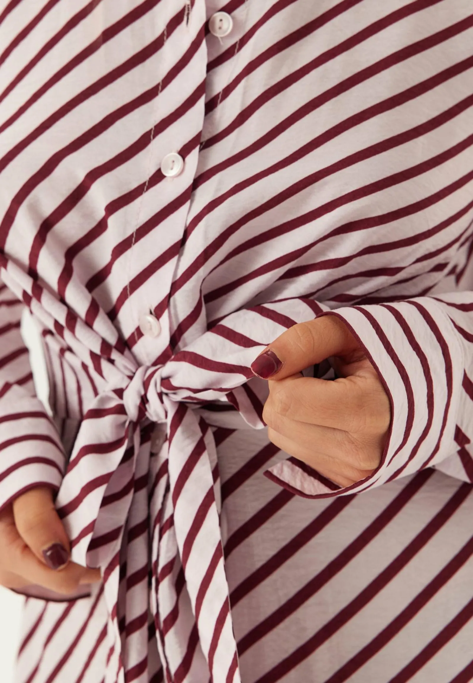 BUBBLEROOM Raidalliset Mekot|Kukkakuosiset Ja Kuviolliset Mekot*Tie Detail Shirt Dress