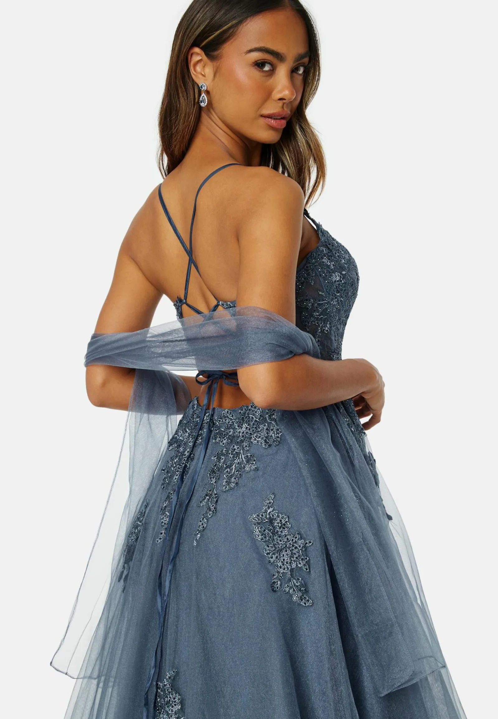 Christian Koehlert Vanhojentanssimekot|Juhlapuvut*Tulle Evening Dress