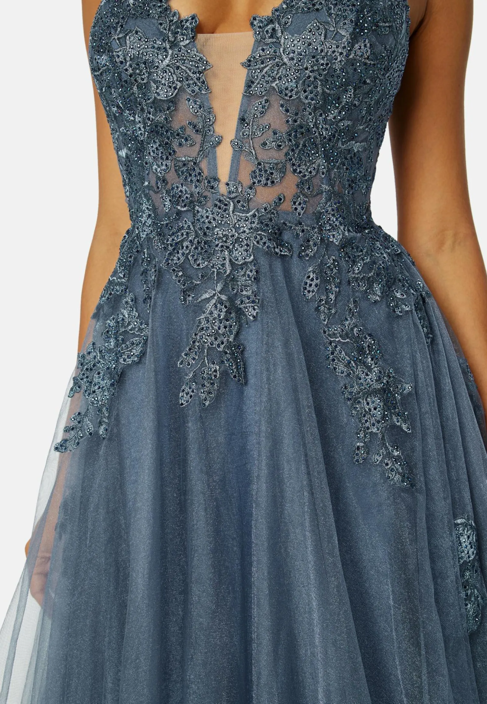 Christian Koehlert Vanhojentanssimekot|Juhlapuvut*Tulle Evening Dress