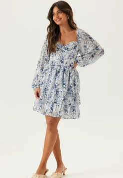 BUBBLEROOM Smokkimekot|Kukkakuosiset Ja Kuviolliset Mekot*Twist Detail Flounce Dress