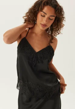 VILA Rennot Setit|Hihattomat Topit*Vilea Strap Top