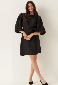 VILA Minimekot|Juhlam Ekot*Vimala O-neck 3/4 EMB. DRESS