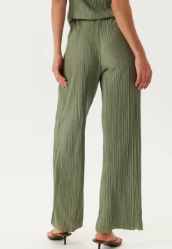 VILA Leveälahkeiset Housut|Korkeavyötäröiset Housut*Viplisa Hw Wide Pants