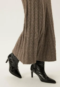 VILA Midihameet|Rennot Hameet*Virelli Ankle Cable Knit Skirt