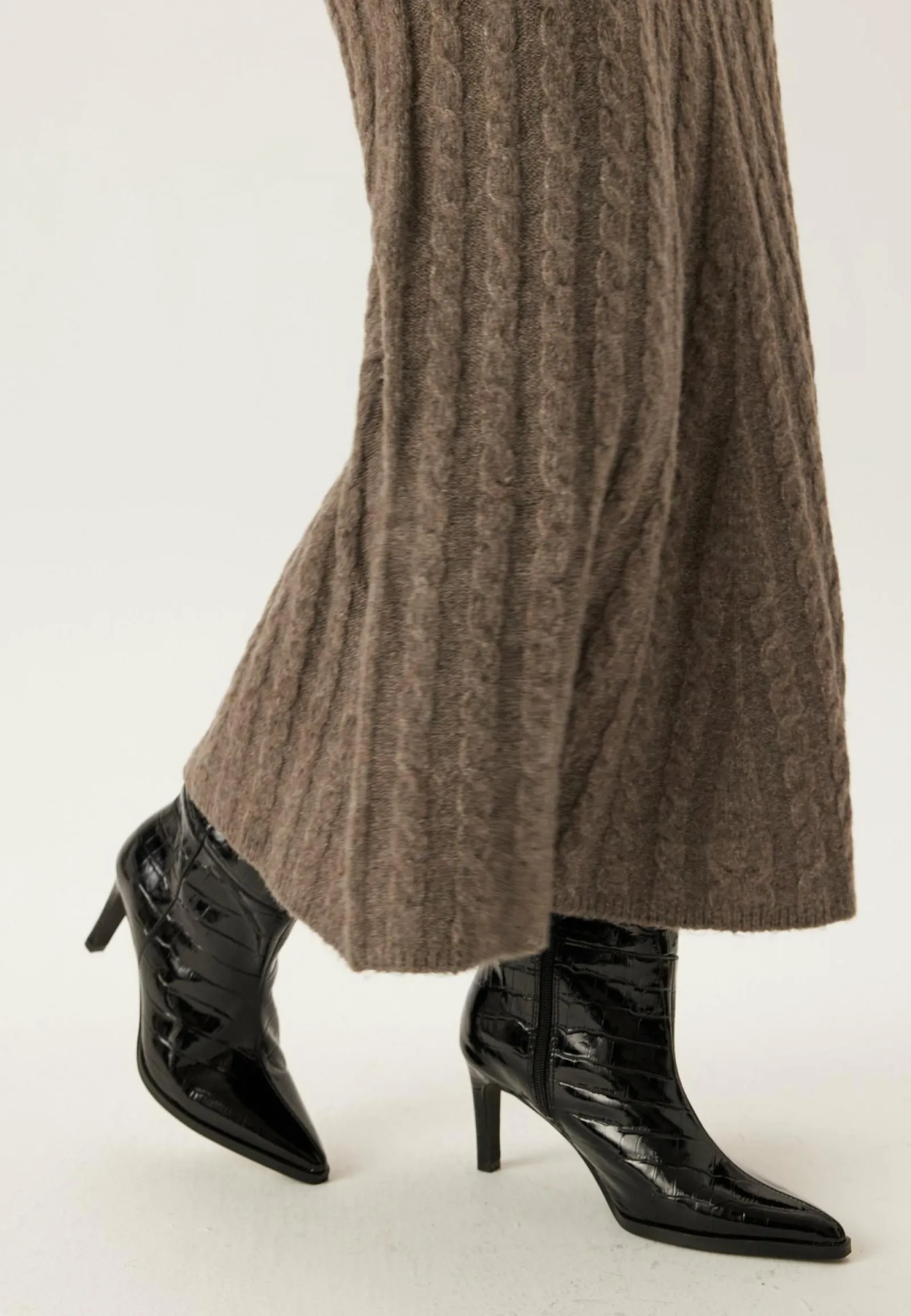 VILA Midihameet|Rennot Hameet*Virelli Ankle Cable Knit Skirt