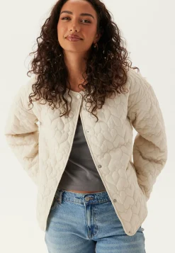 VILA Tikkitakit|Syystakit*Visilla L/S QUILTED JACKET QUI