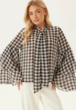 VERO MODA Ruutu- Ja Raidalliset Puserot Ja Paidat|Rennot Puserot Ja Paidat*Vmsia Ls Flounce Top