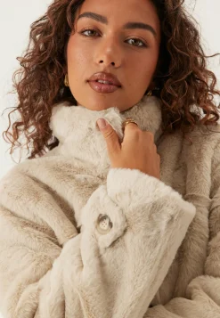 VERO MODA Kevättakit|Syystakit*Vmsonjaeva Short Jacket