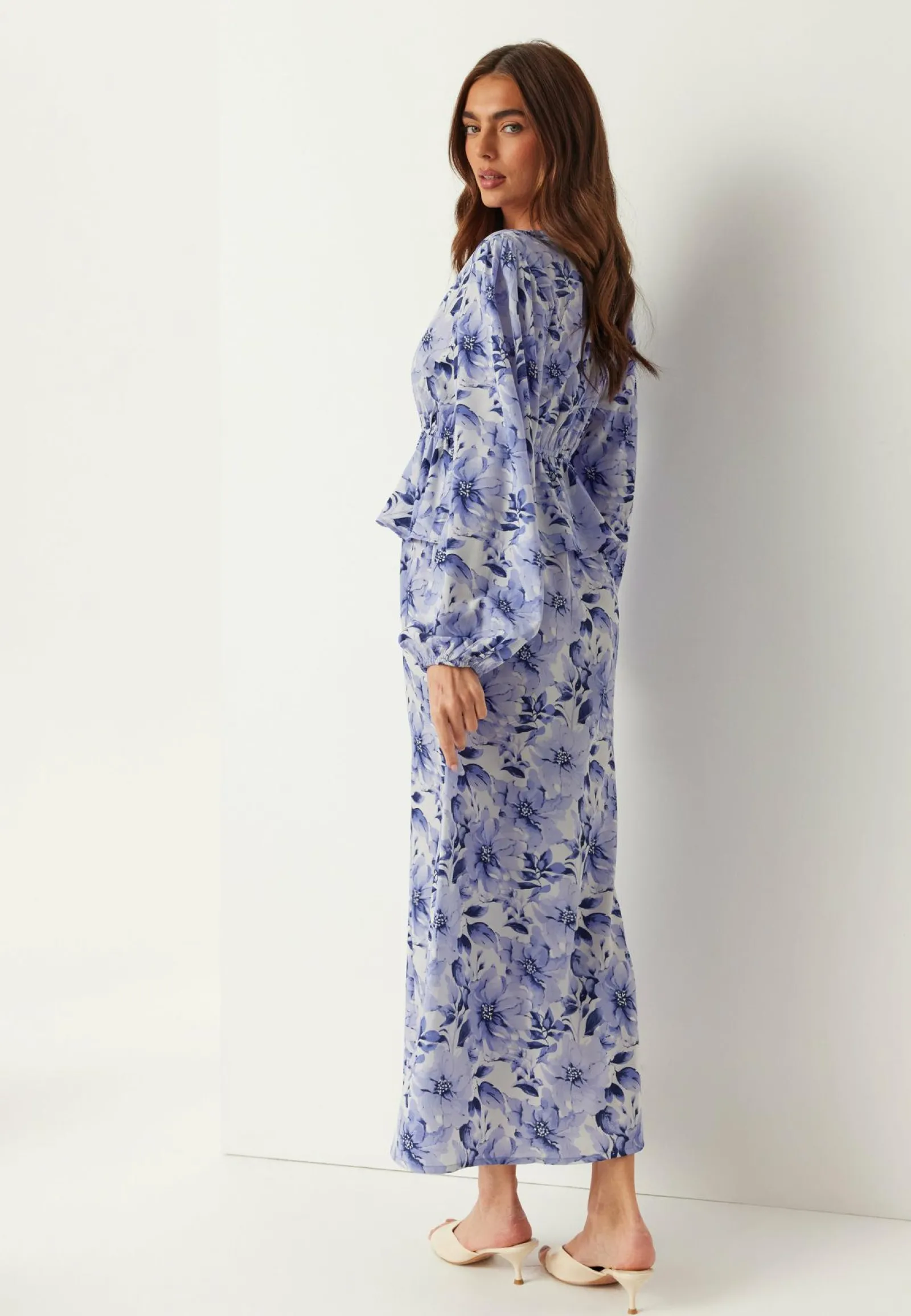 BUBBLEROOM Röyhelömekot|Kukkakuosiset Ja Kuviolliset Mekot*V-neck Flounce Maxi Dress