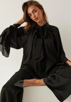 BUBBLEROOM Yksiväriset Puserot Ja Paidat|Tunikat Ja Puserot*Wide Sleeve Bow Blouse