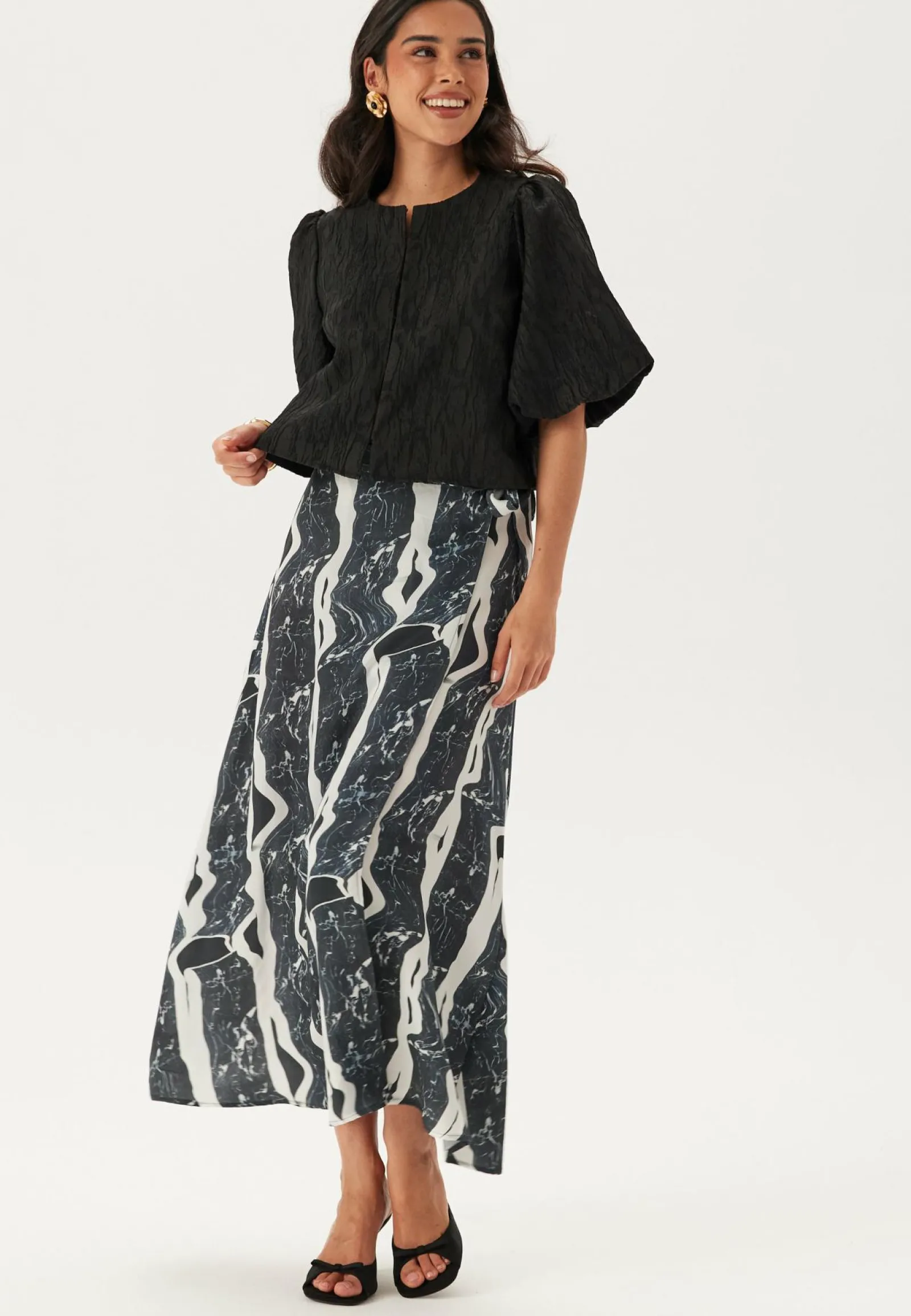 Bubbleroom Ateljé Juhlameet|Maxihameet*Wrap Maxi Skirt