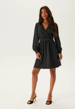 BUBBLEROOM Kietaisumekot|Satiinimekot*Wrap Satin Dress