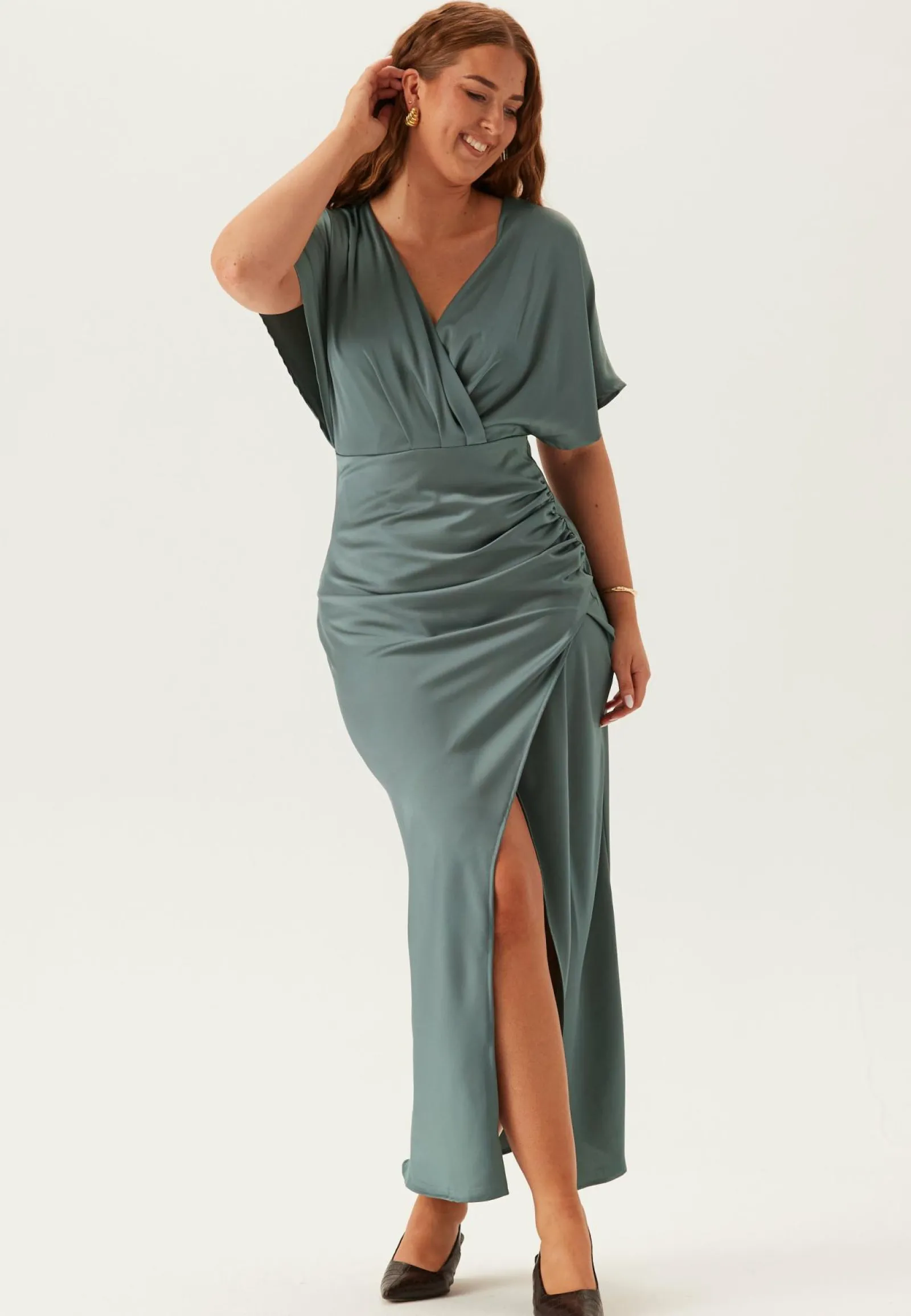 Bubbleroom Occasion Morsiusneitomekot|Juhlamekot*Wrap Satin Gown