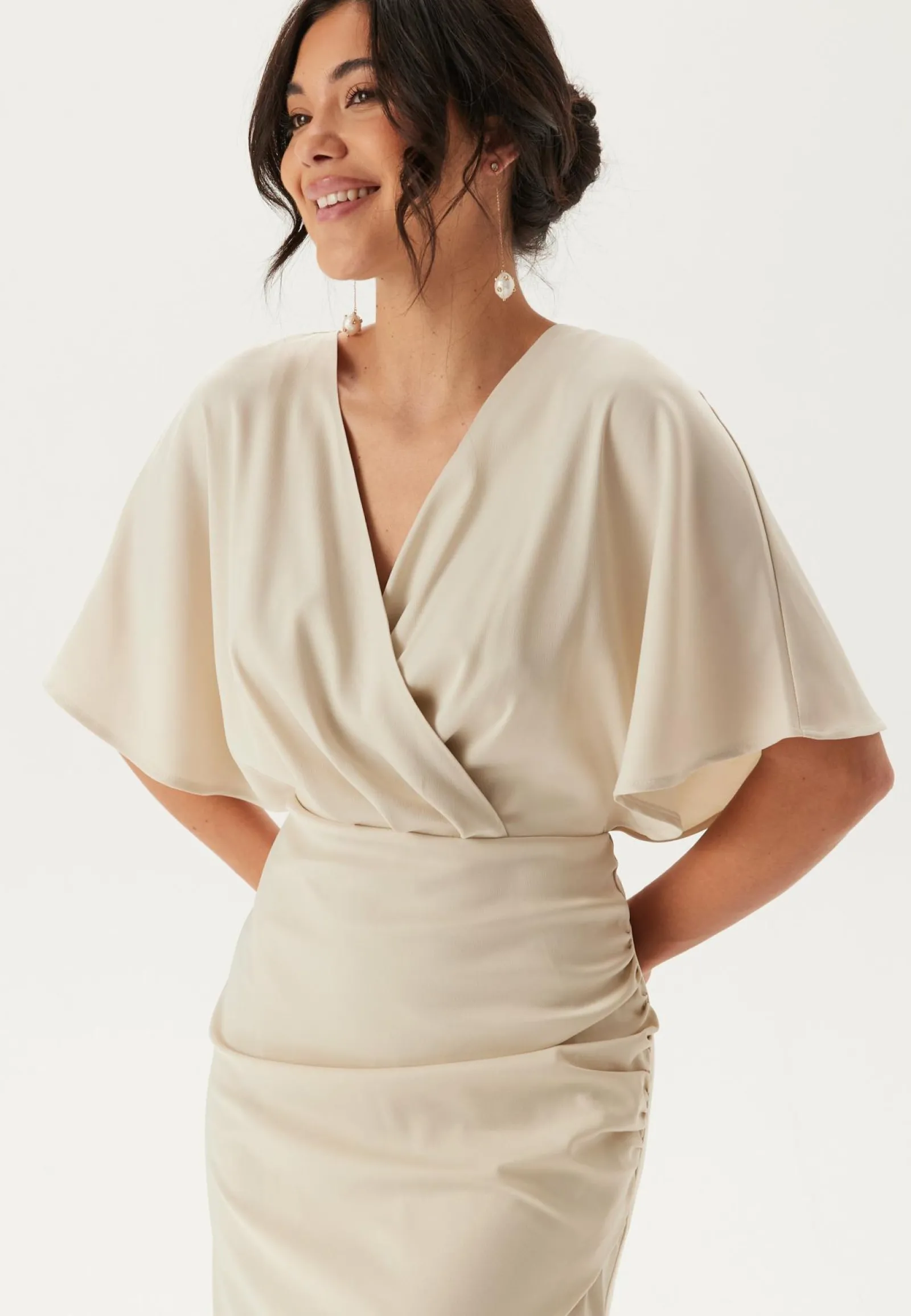 Bubbleroom Occasion Morsiusneitomekot|Juhlamekot*Wrap Satin Gown