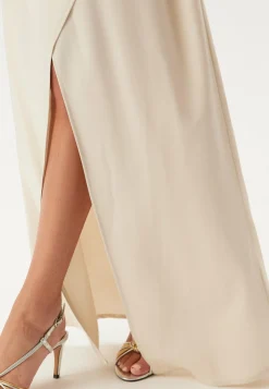 Bubbleroom Occasion Morsiusneitomekot|Juhlamekot*Wrap Satin Gown