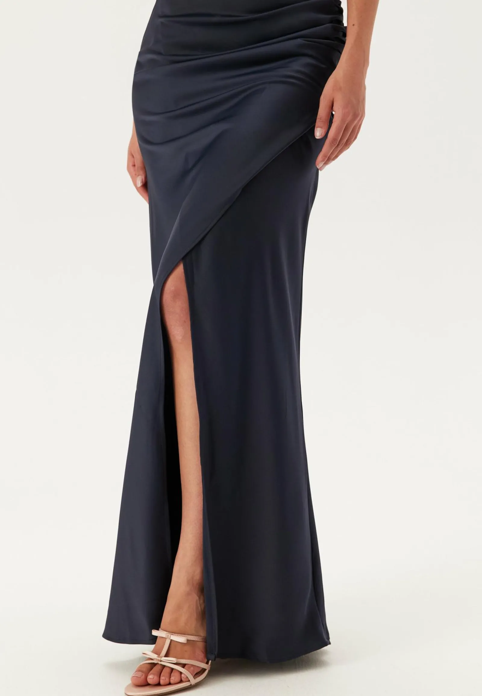 Bubbleroom Occasion Morsiusneitomekot|Juhlamekot*Wrap Satin Gown