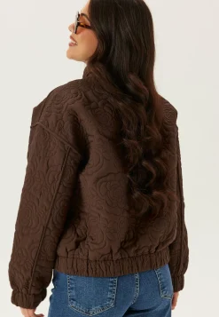 YAS Kevättakit|Tikkitakit*fipura Ls Quilted Jacket