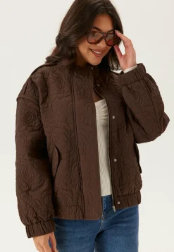 YAS Kevättakit|Tikkitakit*fipura Ls Quilted Jacket