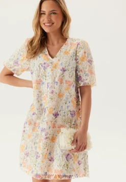 YAS Juhlamekot|Kukkakuosiset Ja Kuviolliset Mekot*leanna Ss Dress