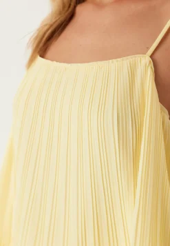 YAS Juhlasetit|Juhlatopit*riva Strap Top